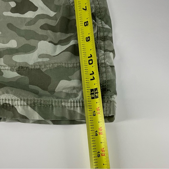 A.N.A. (A New Approach) Womens Plus Green Camouflage Pull On Midrise Shorts | 18 - Picture 10 of 13